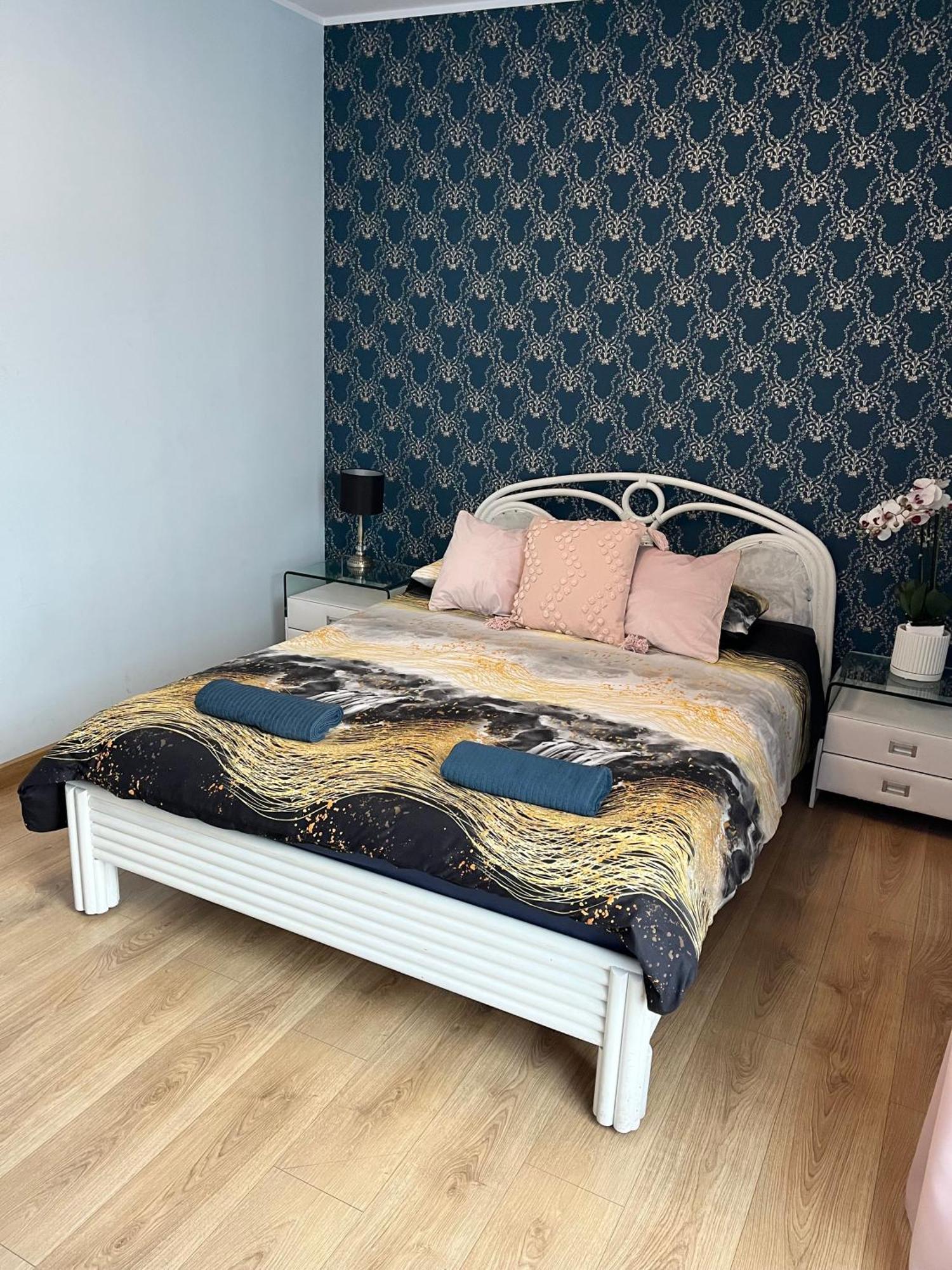 Oldtown Retro Apartment By Marina With Balcony For 6 People Danzig Exterior foto